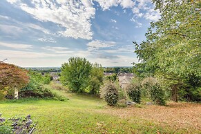 Mountville Rental w/ Private Patio & Gas Grill!