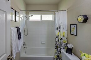 Family-friendly Killeen Home w/ Covered Patio!