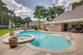 Montgomery Home w/ Yard, Pool & Hot Tub!