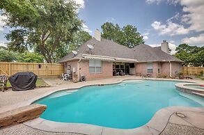 Montgomery Home w/ Yard, Pool & Hot Tub!