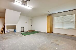 Montgomery Home w/ Yard, Pool & Hot Tub!