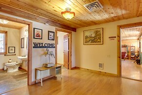 Near Sitgreaves Natl Park: High Country Farmhouse