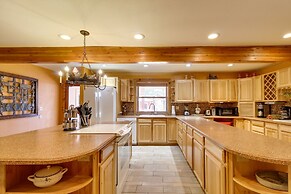 Near Sitgreaves Natl Park: High Country Farmhouse