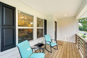 Kill Devil Hills Retreat w/ Gas Grill & Deck!