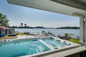 Weymouth Waterfront Getaway w/ Swim Spa & Hot Tub