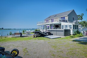 Weymouth Waterfront Getaway w/ Swim Spa & Hot Tub