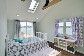Weymouth Waterfront Getaway w/ Swim Spa & Hot Tub