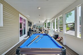 Weymouth Waterfront Getaway w/ Swim Spa & Hot Tub