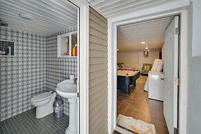 Weymouth Waterfront Getaway w/ Swim Spa & Hot Tub