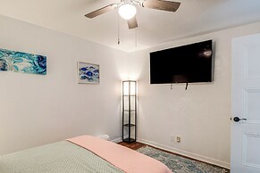 Lakefront Keystone Heights Home w/ Boat Ramp!