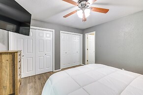 Serene Bella Vista Getaway Near Trails!