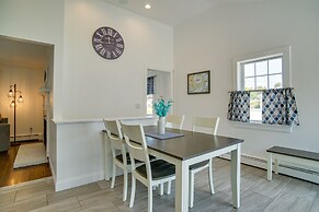 Newly Renovated Dennis Port Home: Close to Beaches