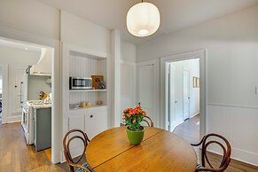 Walk to Bergfeld Park: 1928 Azalea District Home