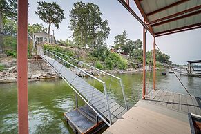 Waterfront Grove Retreat w/ Dock: 'cedar Ridge'