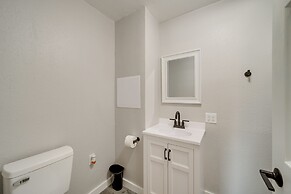 Waterfront Grove Retreat w/ Dock: 'cedar Ridge'