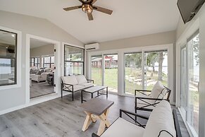 Waterfront Grove Retreat w/ Dock: 'cedar Ridge'