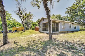 Pet-friendly Fort Mccoy Cabin w/ Fire Pit!