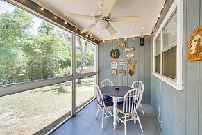 Pet-friendly Fort Mccoy Cabin w/ Fire Pit!