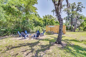 Pet-friendly Fort Mccoy Cabin w/ Fire Pit!