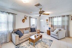 Pet-friendly Fort Mccoy Cabin w/ Fire Pit!