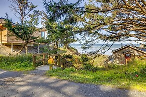 Lovely Cannon Beach Vacation Rental w/ Hot Tub