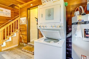 Lovely Cannon Beach Vacation Rental w/ Hot Tub