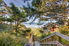 Lovely Cannon Beach Vacation Rental w/ Hot Tub