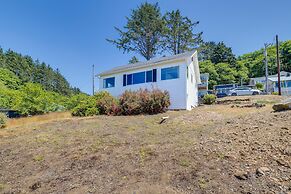 Peaceful Cloverdale Home - Walk to Winema Beach