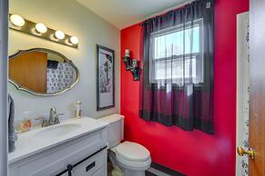 Darrington Rental w/ Private Yard & Mountain Views