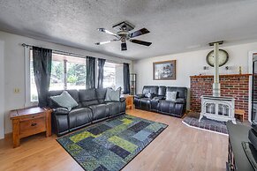 Darrington Rental w/ Private Yard & Mountain Views