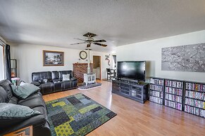 Darrington Rental w/ Private Yard & Mountain Views