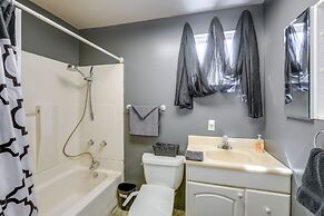 Darrington Rental w/ Private Yard & Mountain Views