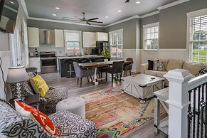 Lakefront Sharps Chapel Retreat w/ Boat Dock!