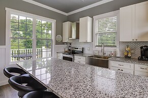 Lakefront Sharps Chapel Retreat w/ Boat Dock!