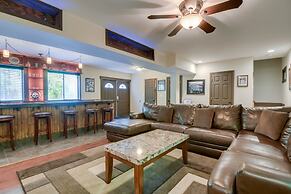 Quaint Naples Cottage: Walk to Trickey Pond & Cove