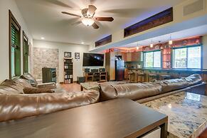 Quaint Naples Cottage: Walk to Trickey Pond & Cove