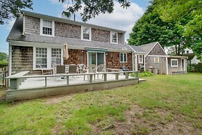 1 Mi to Marina: Hyannis Home w/ Furnished Deck
