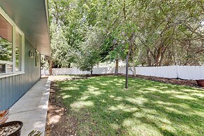 Twin Falls Vacation Rental w/ Yard < 3 Mi to Town!