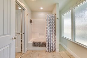 Twin Falls Vacation Rental w/ Yard < 3 Mi to Town!