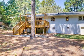 Southern Pines Vacation Rental w/ Deck & Grill!