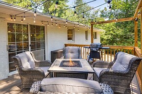Southern Pines Vacation Rental w/ Deck & Grill!