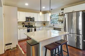 Southern Pines Vacation Rental w/ Deck & Grill!
