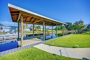 Sebring Serenity: Waterfront Retreat w/ Boat Dock!