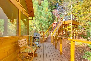 7 Mi to Lake Lure: Mill Spring Cabin w/ Hot Tub