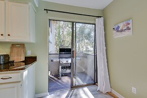 Niceville Retreat w/ Boat Dock, Golf Course & Pool