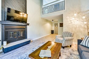 Niceville Retreat w/ Boat Dock, Golf Course & Pool