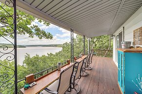 Peaceful Lake Eufaula Retreat w/ Stunning Views!