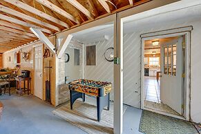 Lakefront North Carolina Abode w/ Grill & Fire Pit