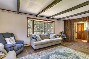 Sparrow Bush Retreat w/ Pool & Screened Porch