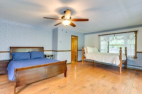 Sparrow Bush Retreat w/ Pool & Screened Porch